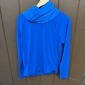 Lululemon Sweatshirt Womens Size 10 Royal Blue Cowl Neck Stretch Athleisure